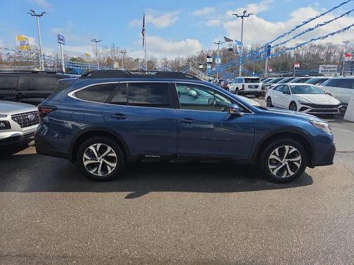 2022 Subaru Outback Limited XT