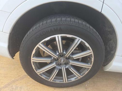 2017 Audi Q7 3.0T Premium