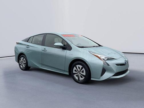 2017 Toyota Prius Three