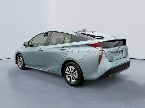 2017 Toyota Prius Three