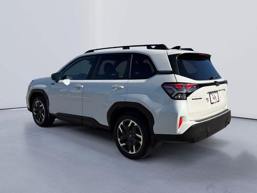 2025 Subaru Forester Hybrid Premium