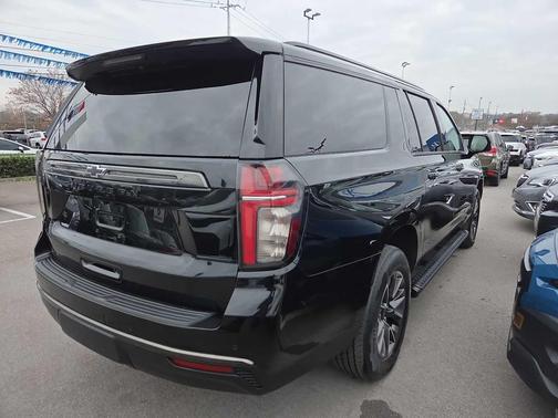 2021 Chevrolet Suburban 4WD Z71