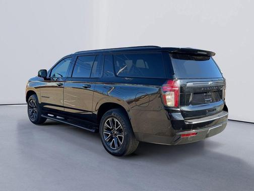 2021 Chevrolet Suburban 4WD Z71