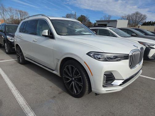 2022 BMW X7 xDrive40i