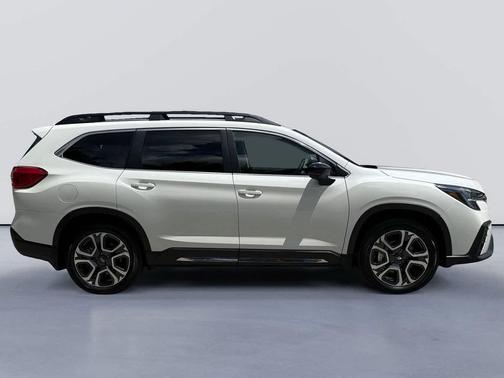 2025 Subaru Ascent Limited 7-Passenger