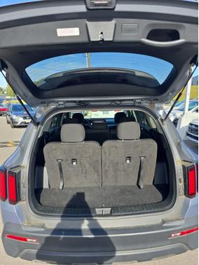 2021 Kia Sorento LX