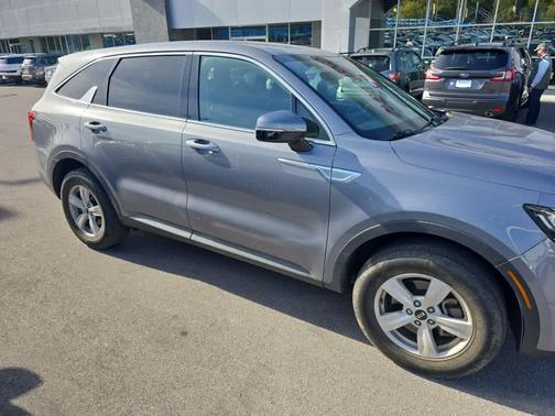 2021 Kia Sorento LX