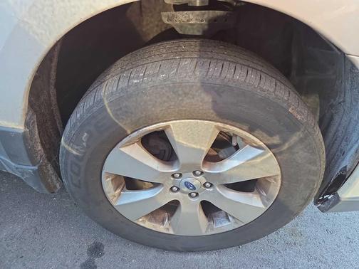 2012 Subaru Outback 2.5i Limited