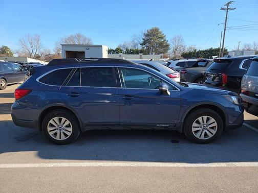 2019 Subaru Outback 2.5i Premium