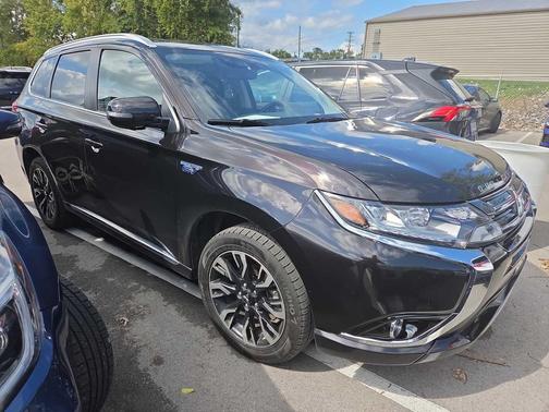 2018 Mitsubishi Outlander PHEV GT