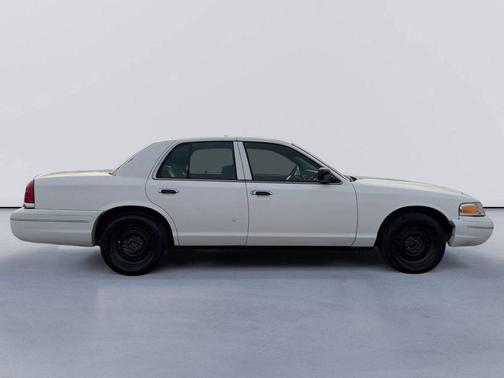 2002 Ford Crown Victoria Police Interceptor