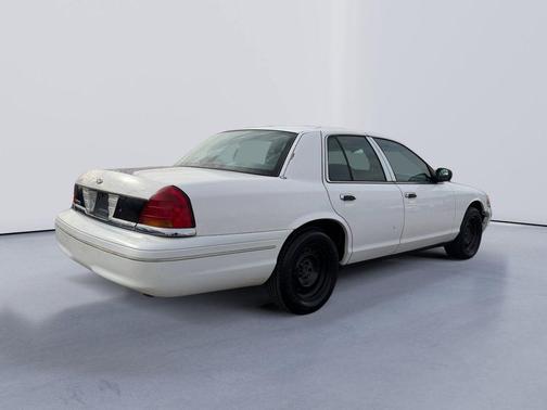 2002 Ford Crown Victoria Police Interceptor