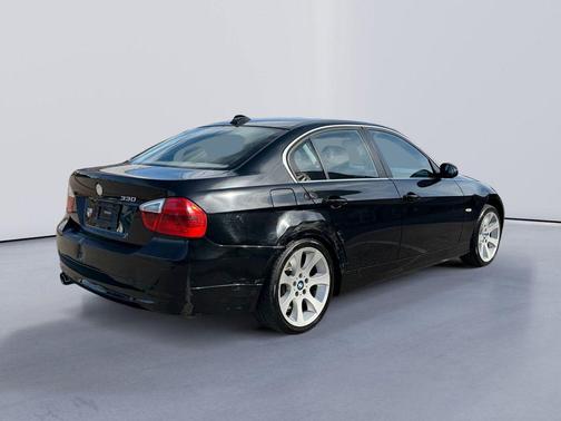 2006 BMW 330 330i