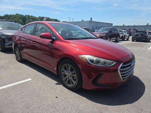 Scarlet Red Pearl 2017 Hyundai ELANTRA SE