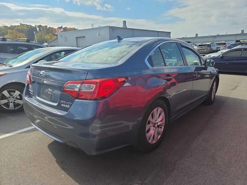 2017 Subaru Legacy Premium