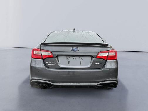 2018 Subaru Legacy Sport