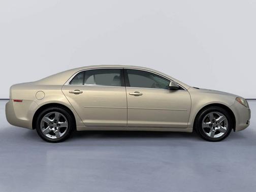 2010 Chevrolet Malibu LT