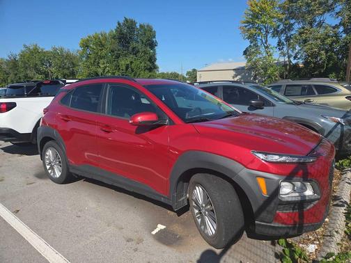 2021 Hyundai KONA SEL
