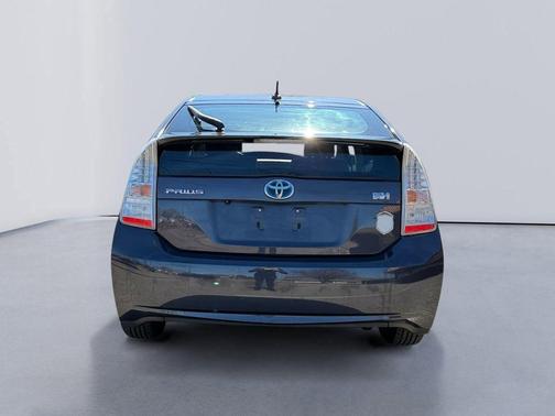 2010 Toyota Prius One