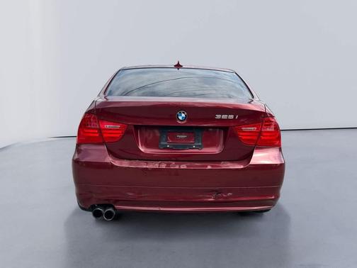 2011 BMW 328 328i