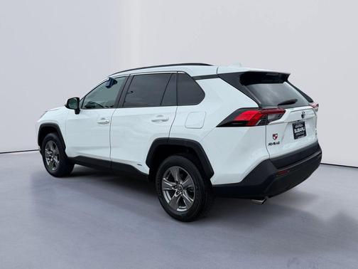 Ice 2024 Toyota RAV4 Hybrid XLE