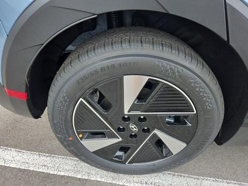 2026 Hyundai IONIQ 5 SE Standard Range