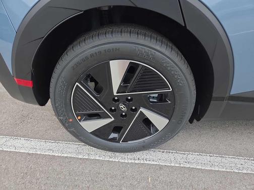 2026 Hyundai IONIQ 5 SE Standard Range