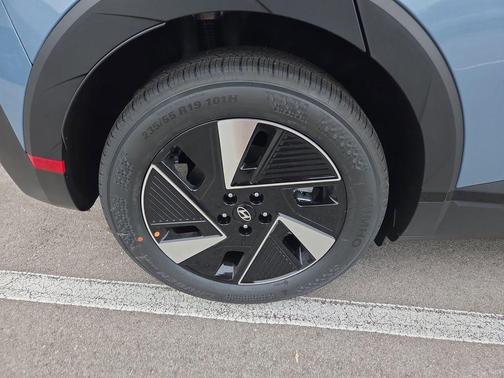 2026 Hyundai IONIQ 5 SE Standard Range