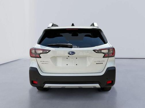 2025 Subaru Outback Touring