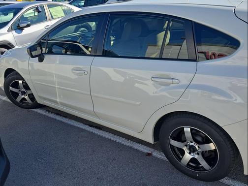 2015 Subaru Impreza 2.0i