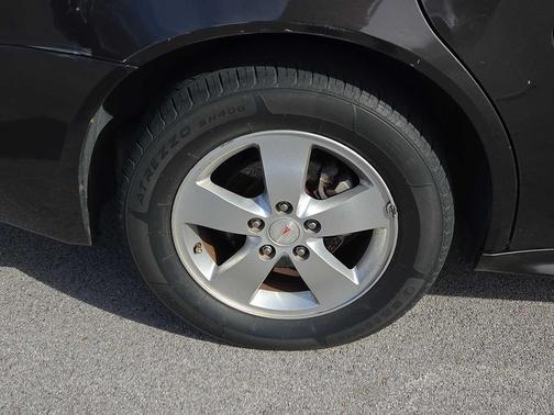 2008 Pontiac Grand Prix Base