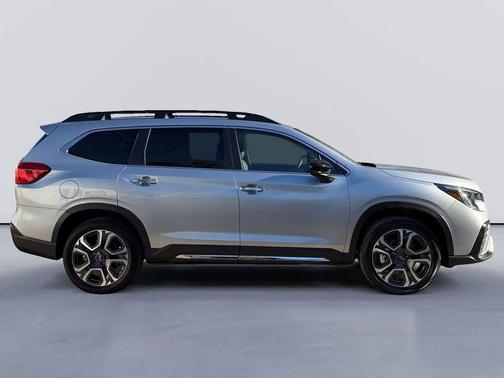 2025 Subaru Ascent Touring 7-Passenger