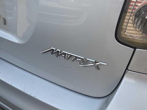2006 Toyota Matrix Base