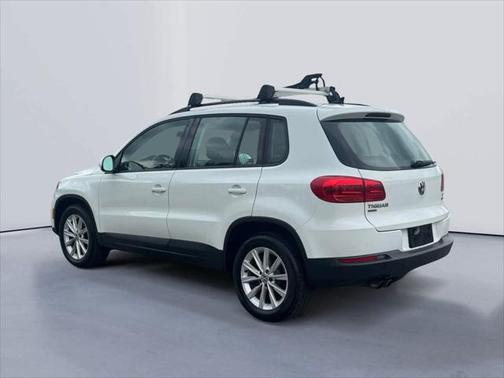 2017 Volkswagen Tiguan Limited 2.0T
