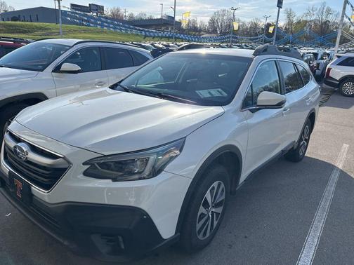Crystal White Pearl 2020 Subaru Outback Premium