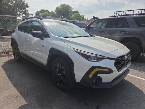 Crystal White Pearl 2024 Subaru Crosstrek Sport