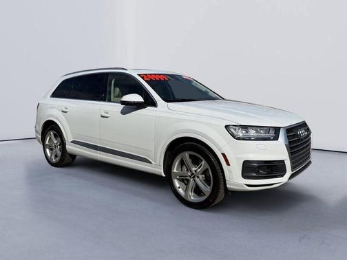 2019 Audi Q7 55 Prestige