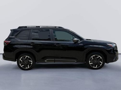 2025 Subaru Forester Hybrid Limited