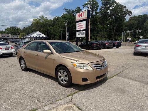 2010 Toyota Camry LE