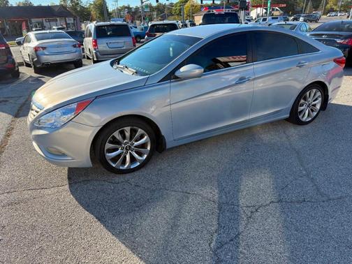 2012 Hyundai SONATA SE