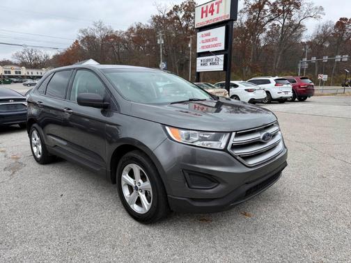 2015 Ford Edge SE