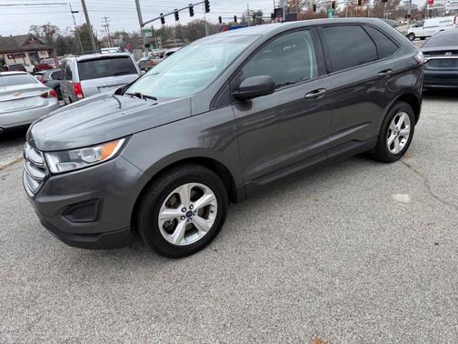2015 Ford Edge SE