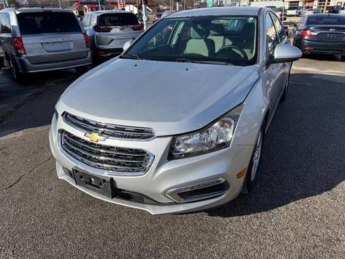 2015 Chevrolet Cruze 1LT