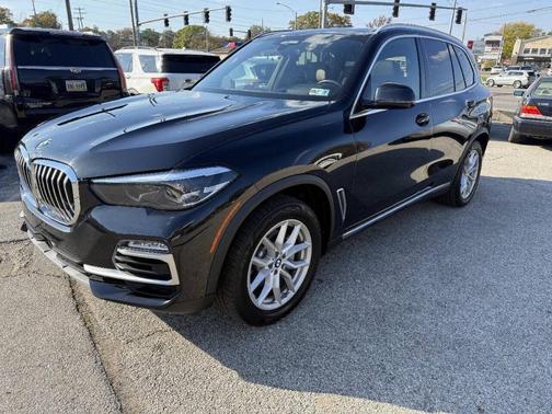 Carbon Black Metallic 2019 BMW X5 xDrive40i