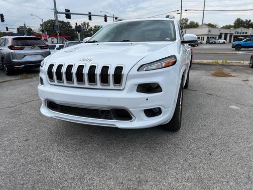 2017 Jeep Cherokee Overland