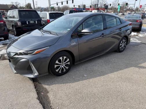 2020 Toyota Prius Prime XLE