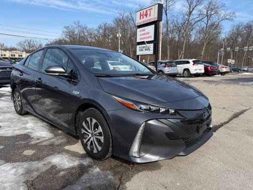 2020 Toyota Prius Prime XLE