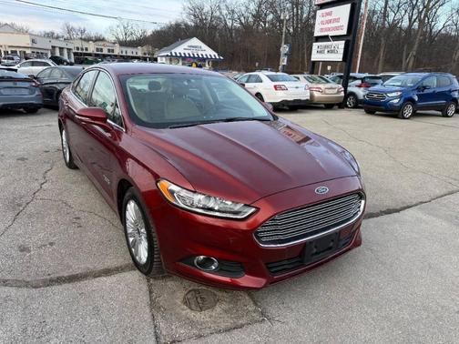 2014 Ford Fusion Energi SE Luxury