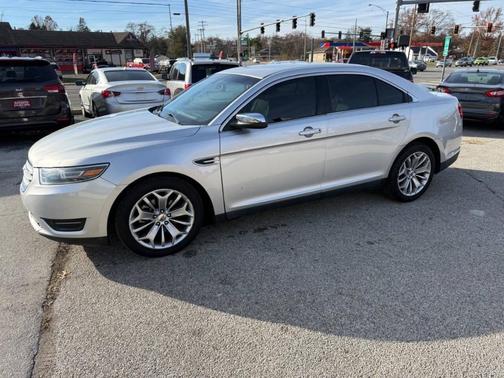 2015 Ford Taurus Limited
