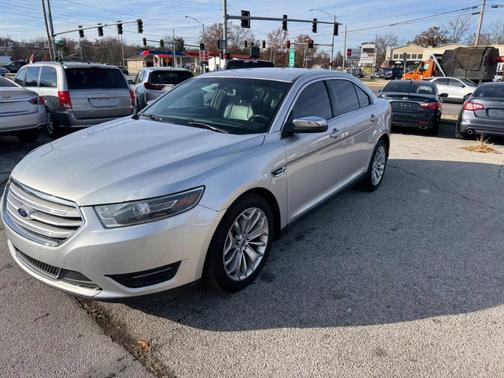 2015 Ford Taurus Limited